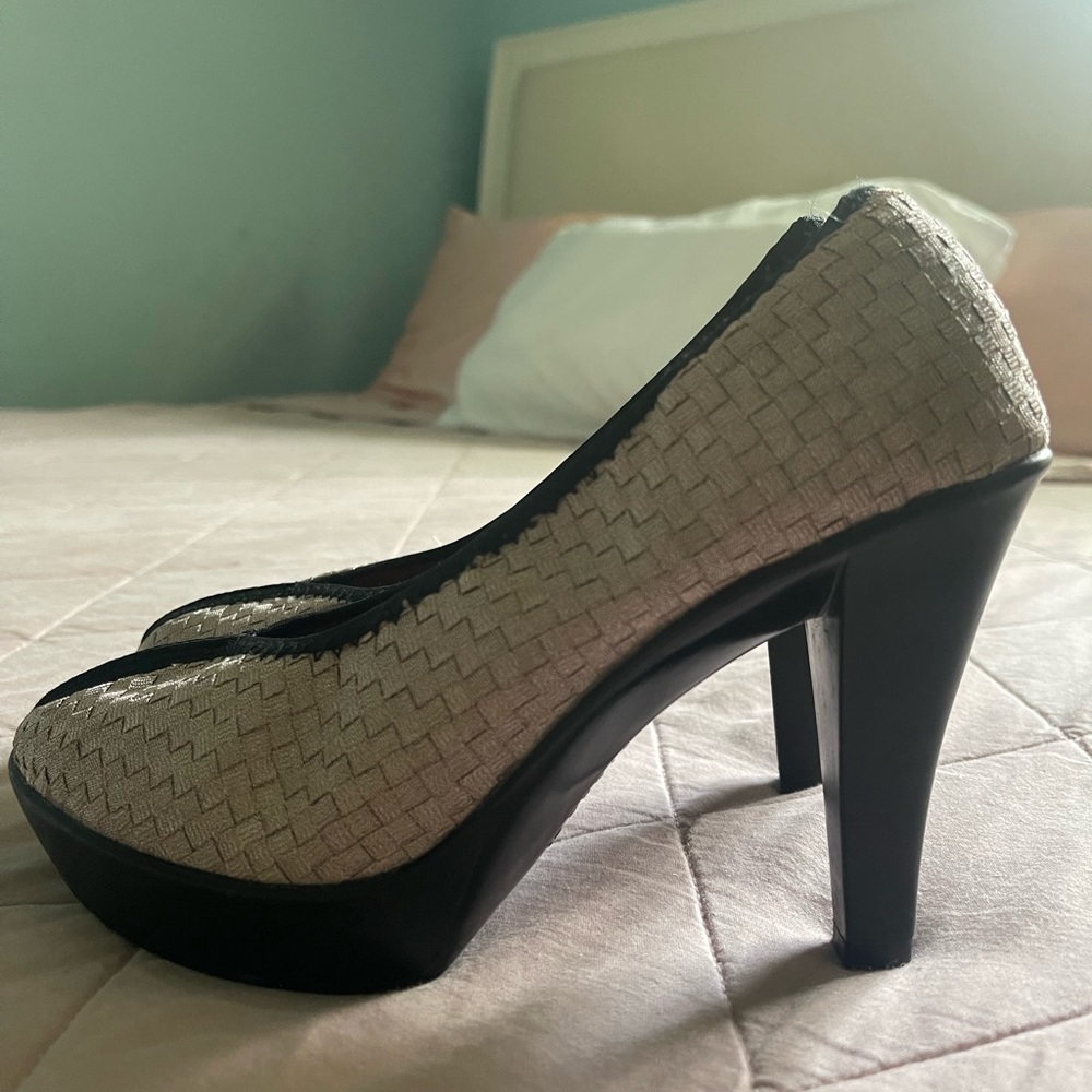 Bernie Mev. Legend Heels